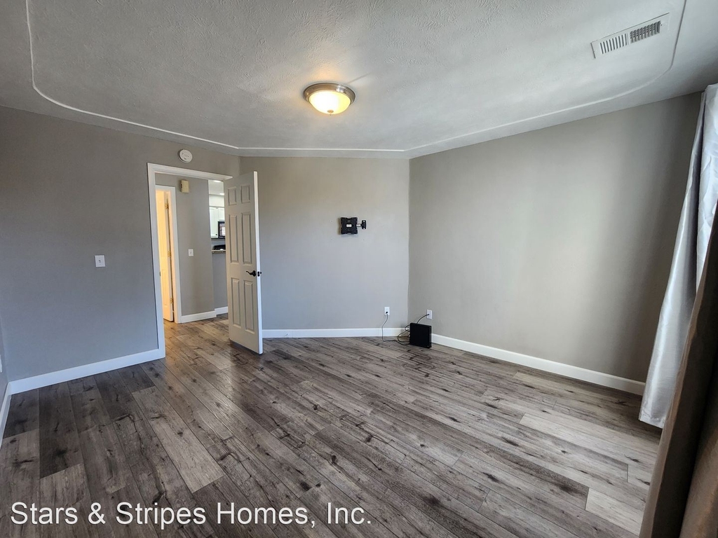 4096 S. Carson Street, Unit F - Photo 11