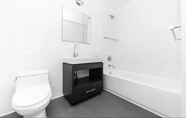 554 West 54th Street - Photo 7