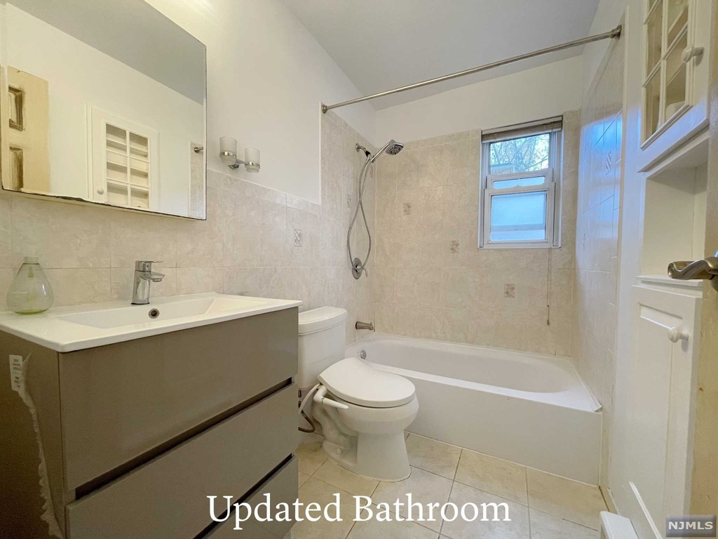 13c Lakeview Avenue - Photo 5