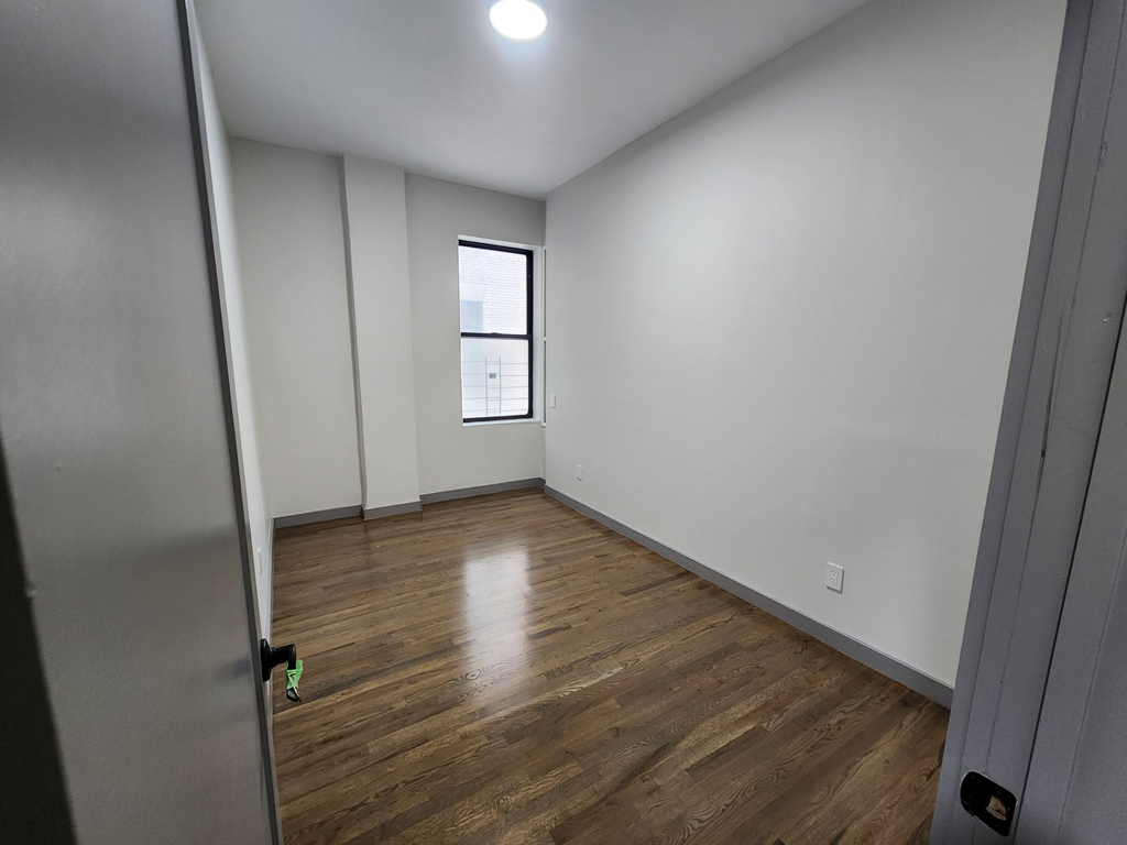 550 West 157th Street - Photo 3