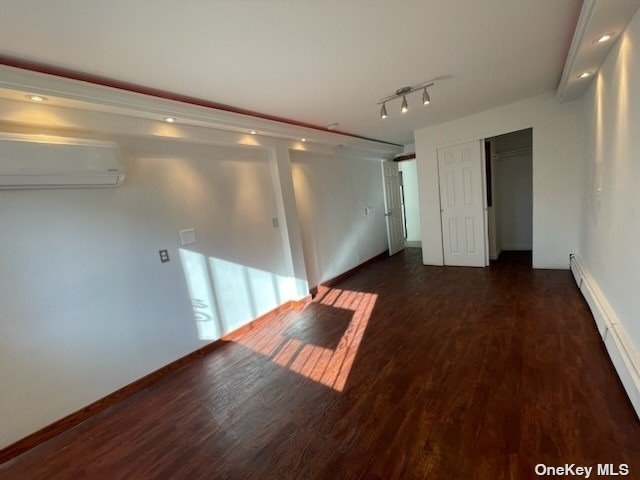 1414 E East 84th Street - Photo 4