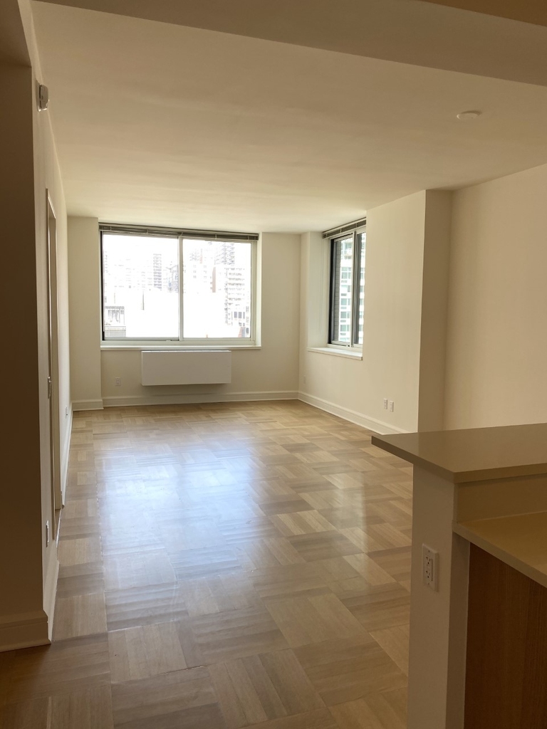 400 West 63rd Street - Photo 3