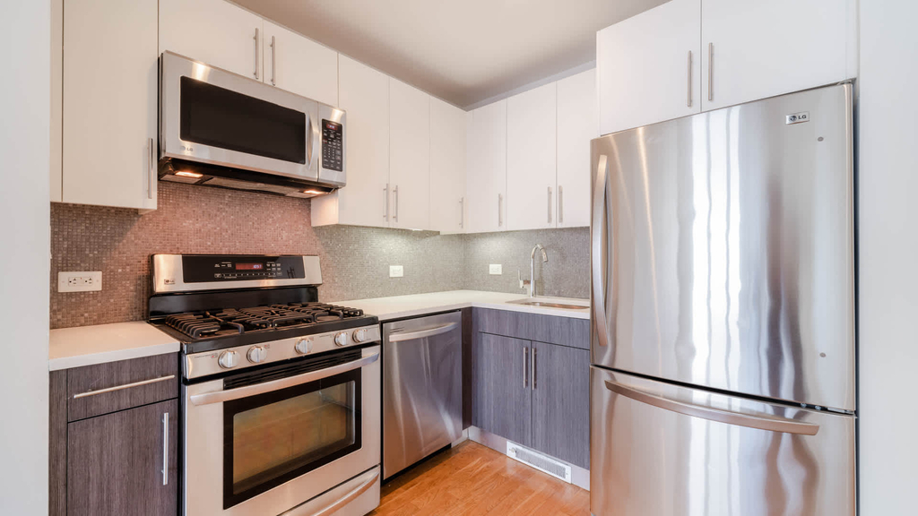 175 Kent Avenue - Photo 3