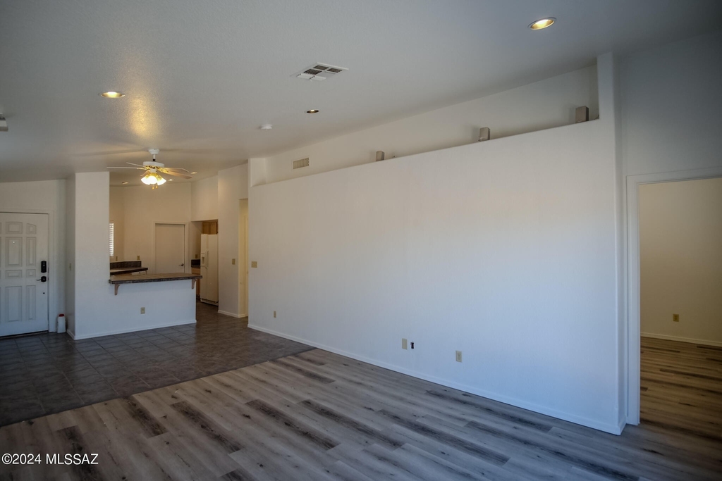 8492 S Camino Sierra Rincon - Photo 4