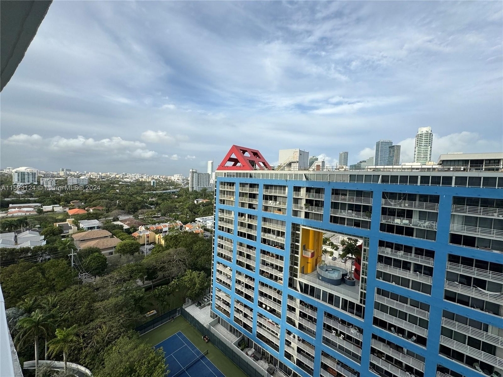 2101 Brickell Ave - Photo 6