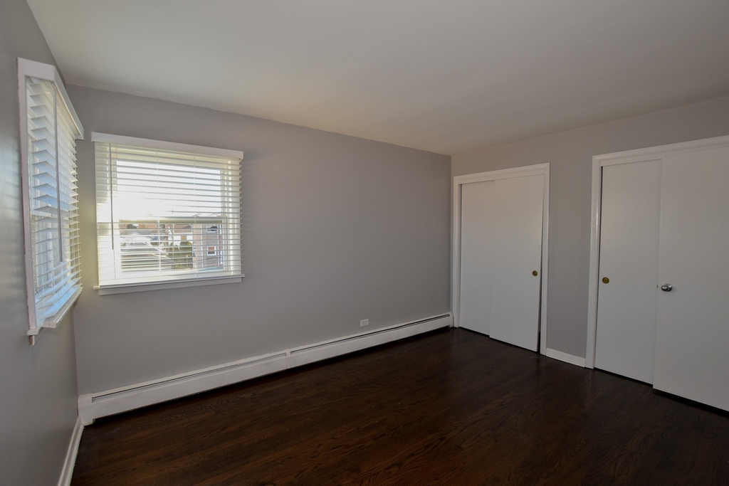 6925 N Rosemary Lane - Photo 3