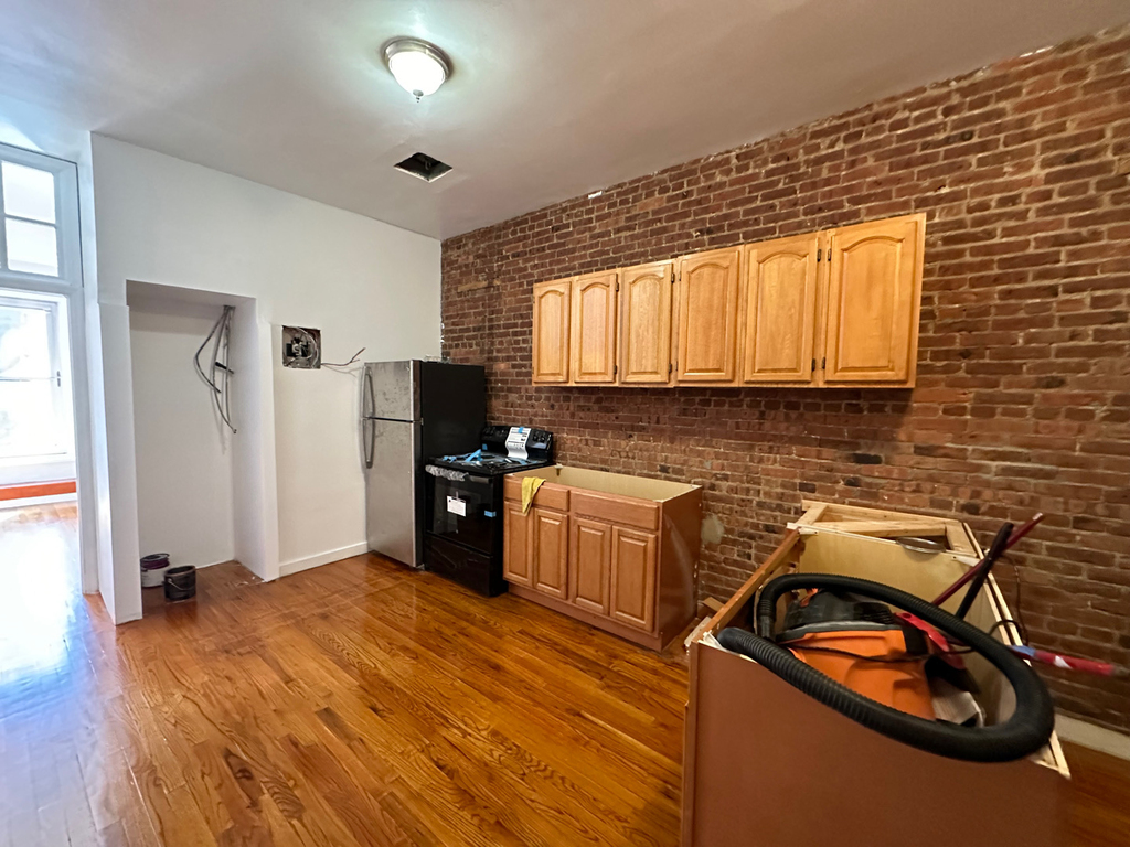 122 Bergen Street - Photo 14