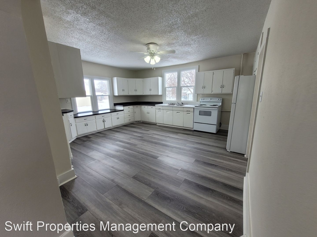 3712 E Sheridan Avenue - Photo 13