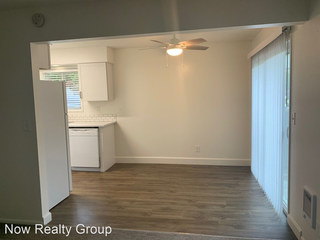 1385 Dollar St - Photo 21