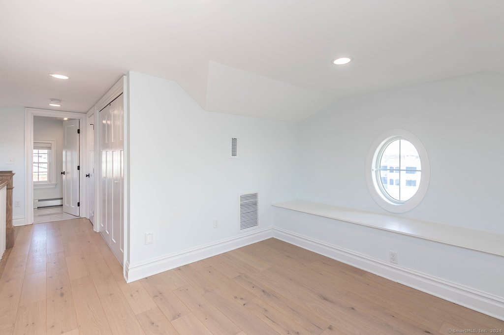 1140 Fairfield Beach Road - Photo 20