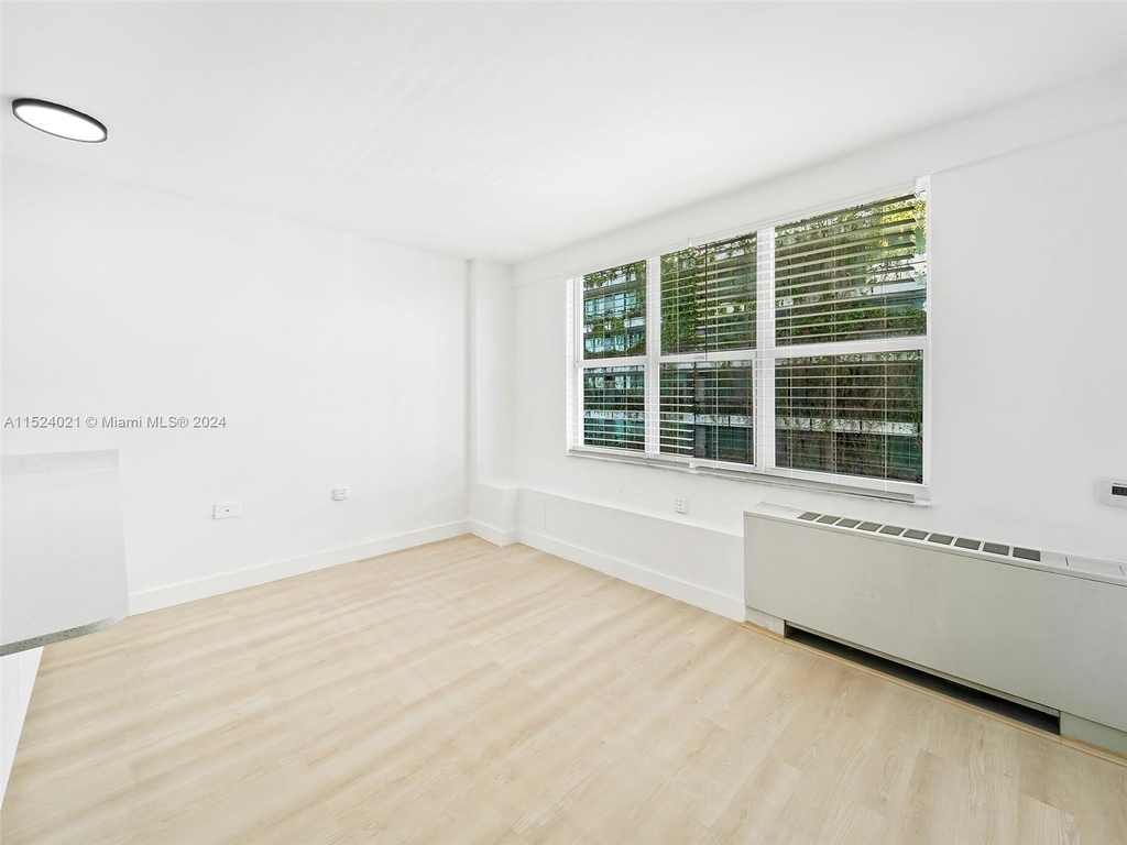 1250 West Ave - Photo 14