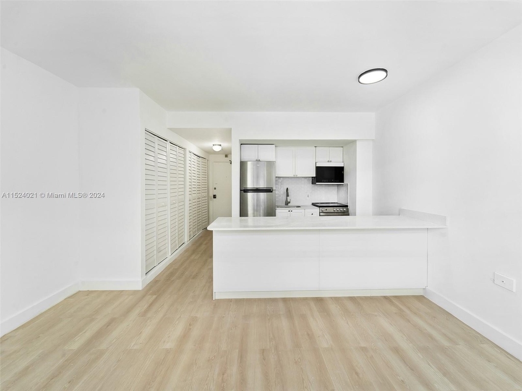 1250 West Ave - Photo 11