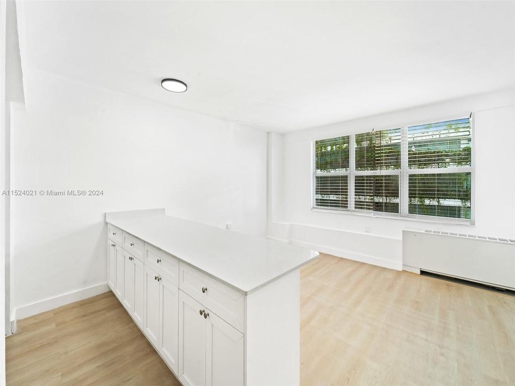 1250 West Ave - Photo 10