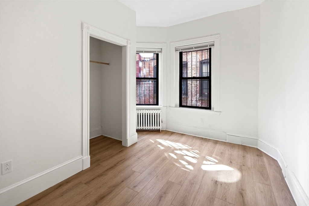 866 Huntington Avenue - Photo 15