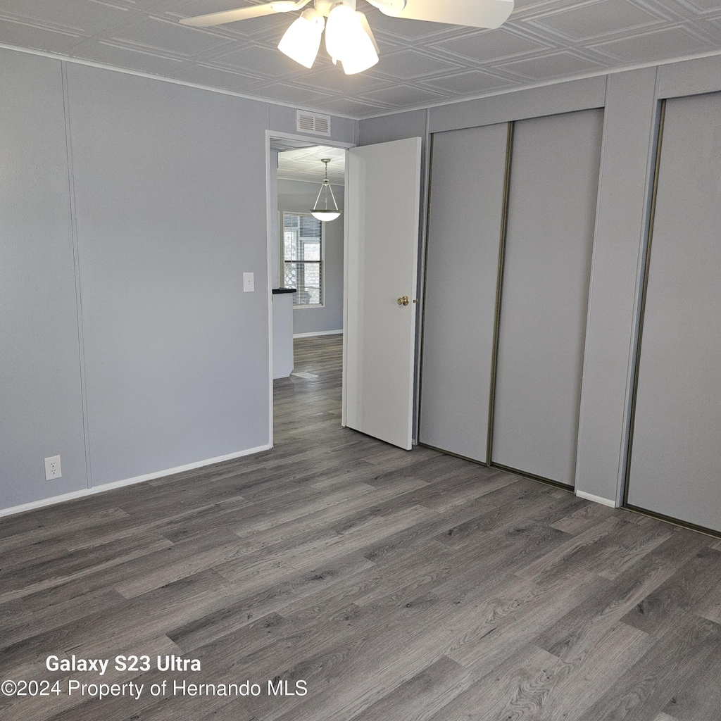 8030 Fairlane Avenue - Photo 18