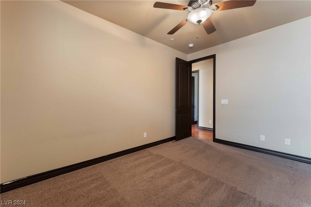 2065 Thames View Street - Photo 17