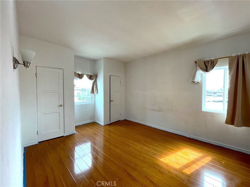 20 N Bushnell Avenue 1/2 - Photo 12