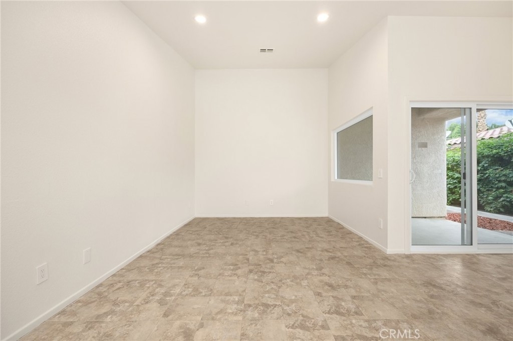 33455 Pueblo Trail - Photo 15