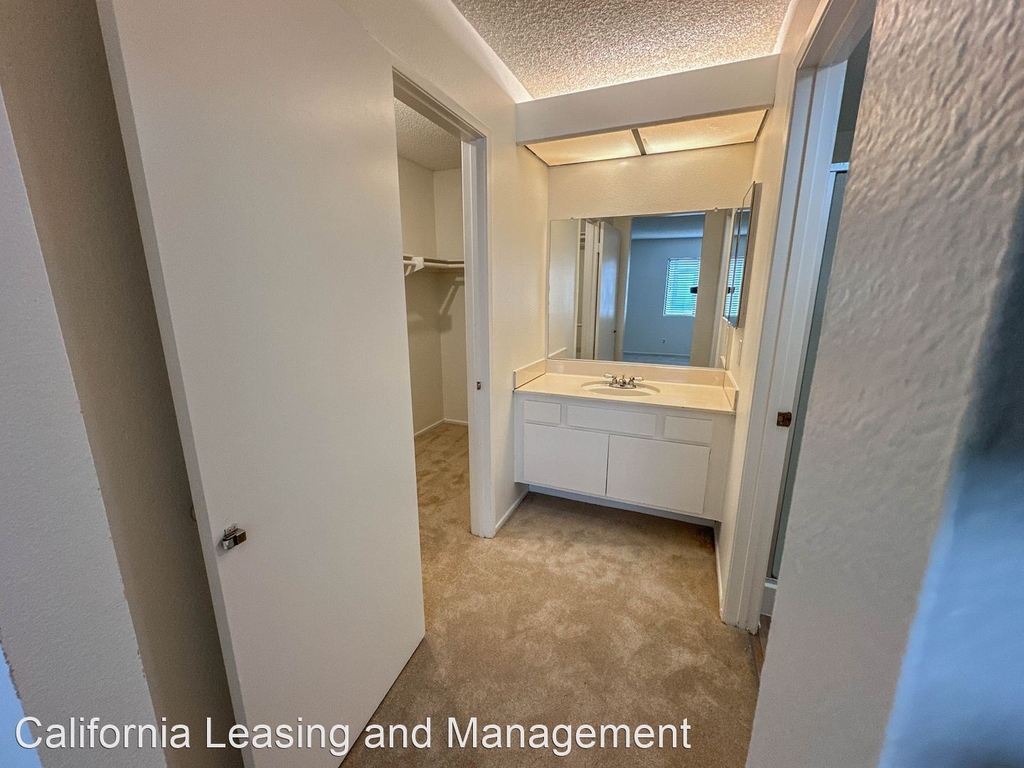 18020 Saratoga Way #535 - Photo 12