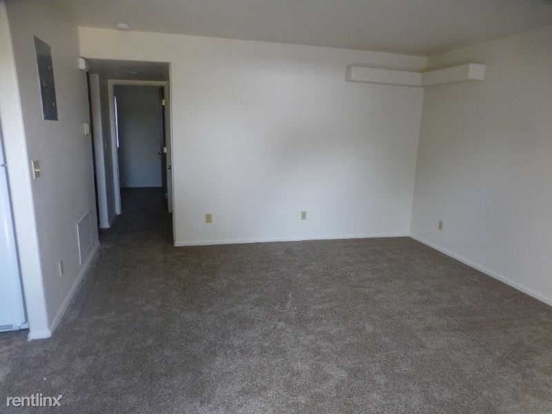 3026 North Prospect Street, Apt. E E - Photo 3