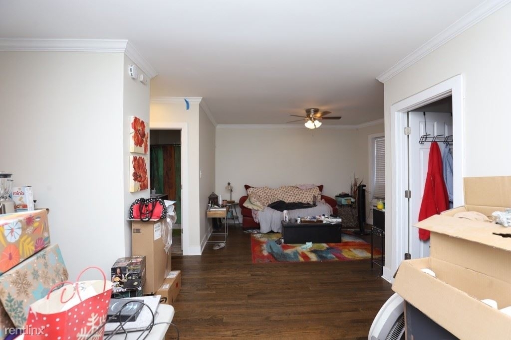 4216 N. Clark, Unit 4 - Photo 14