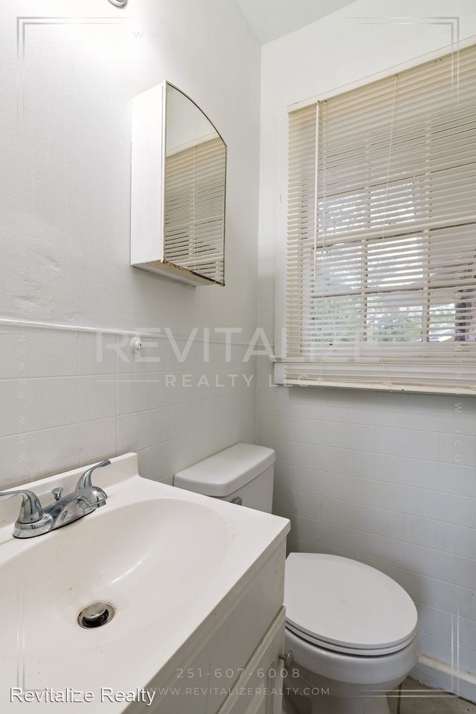 508 Avondale Ct - Photo 12