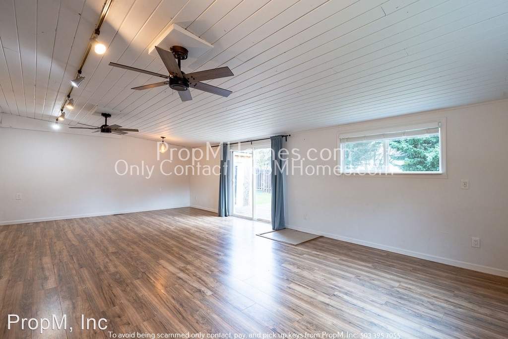 10320 Sw 90th Avenue - Photo 12