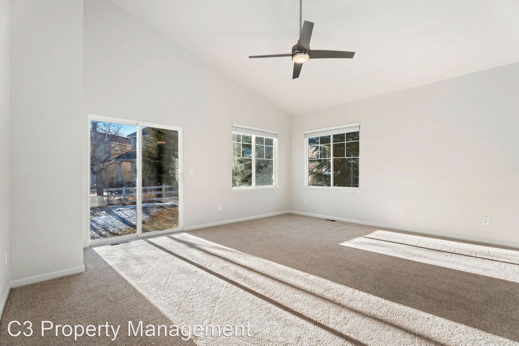 3966 Vail Ct - Photo 6