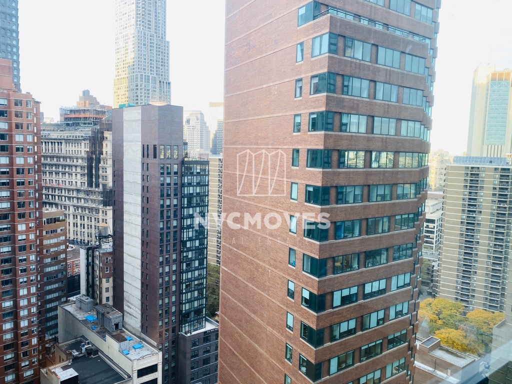 Water Street, New York - Photo 18