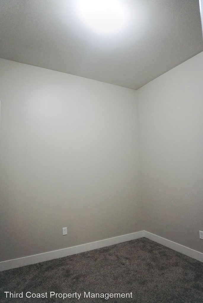 855 Michigan Street - Photo 6