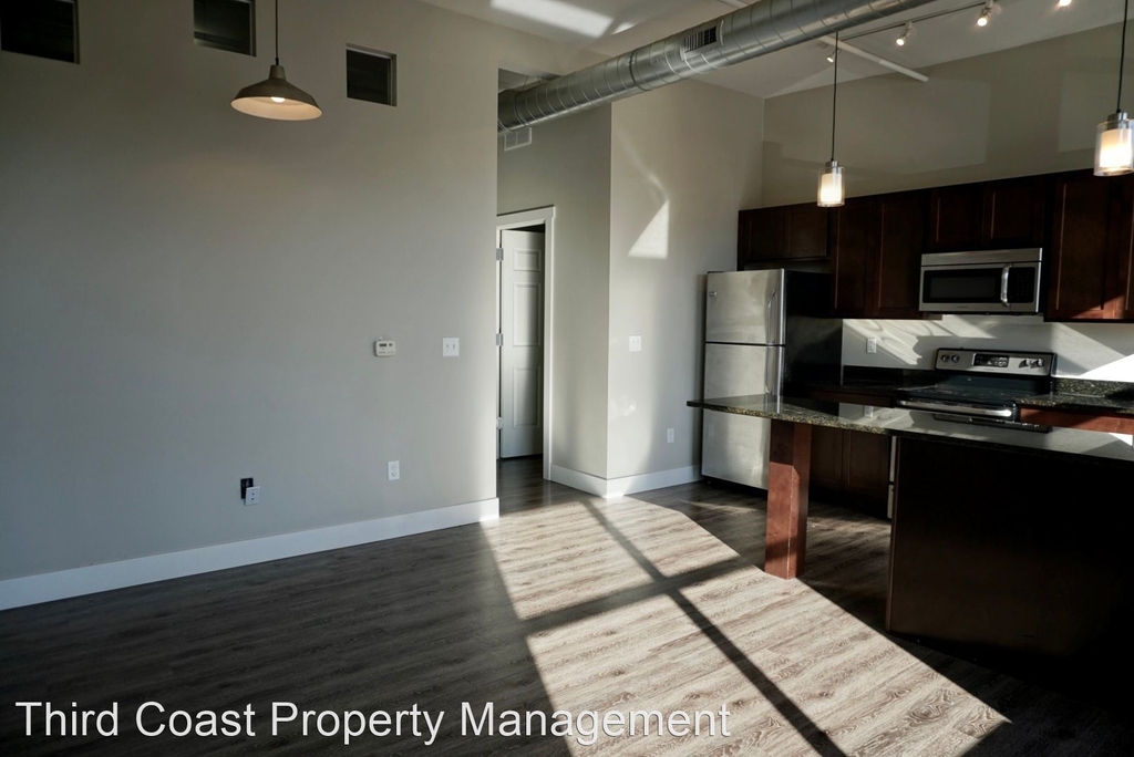 855 Michigan Street - Photo 13