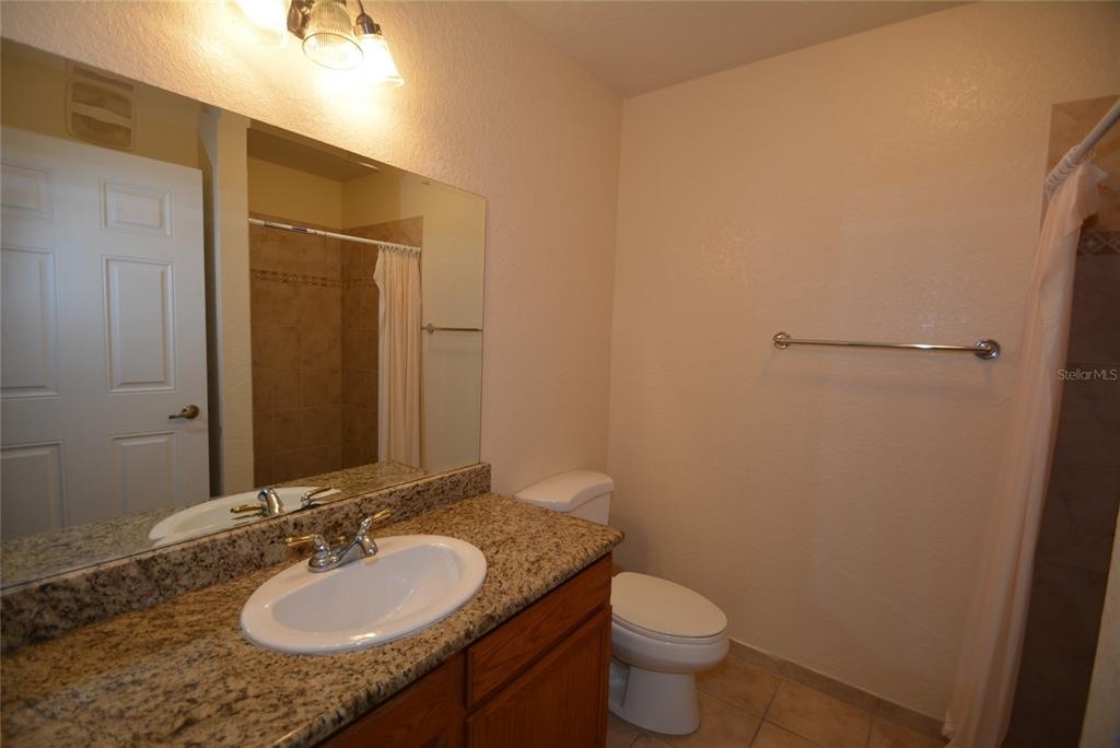 4600 E Moody Boulevard - Photo 14