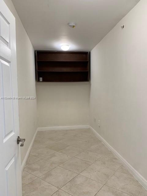 2425 Sw 27th Ave - Photo 15