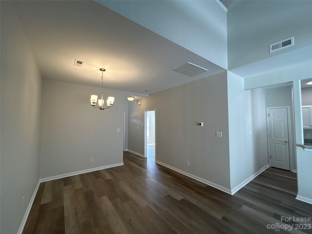 1751 Holliford Court - Photo 2