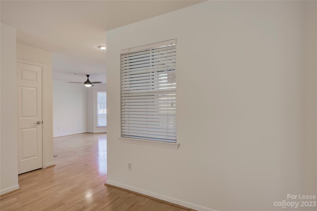 501 Olmsted Park Place - Photo 16