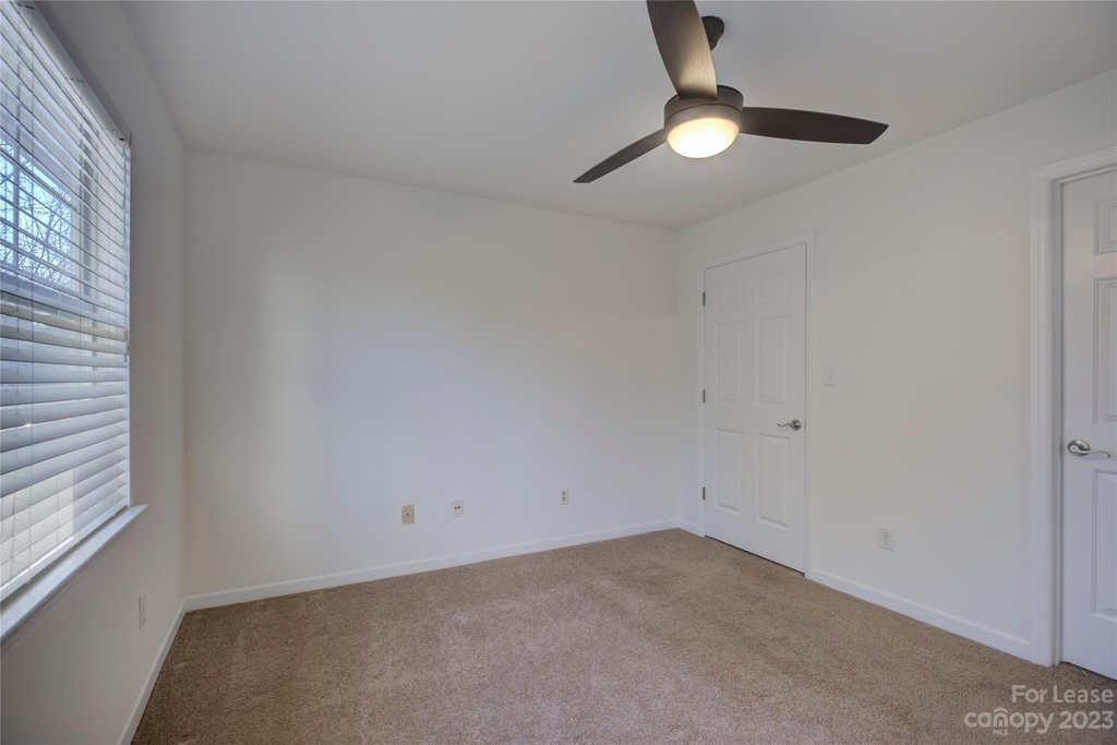 501 Olmsted Park Place - Photo 25