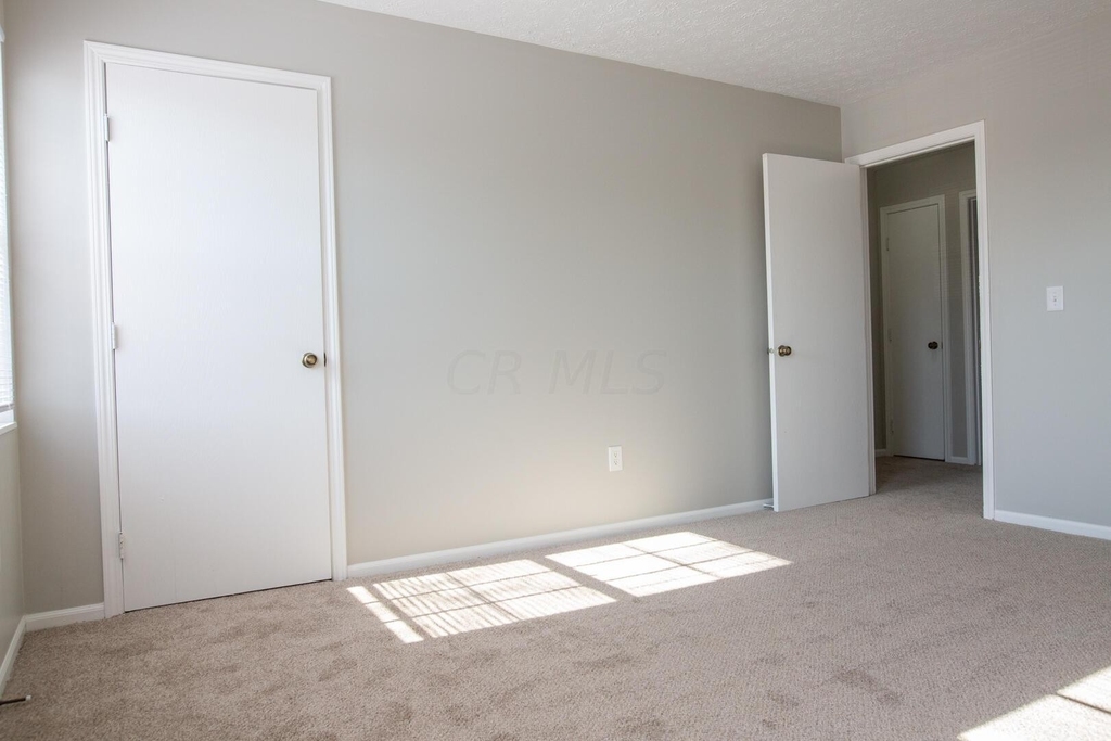 7778 Deercrest Court - Photo 34