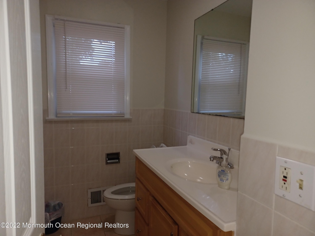 605 Carol Avenue - Photo 14