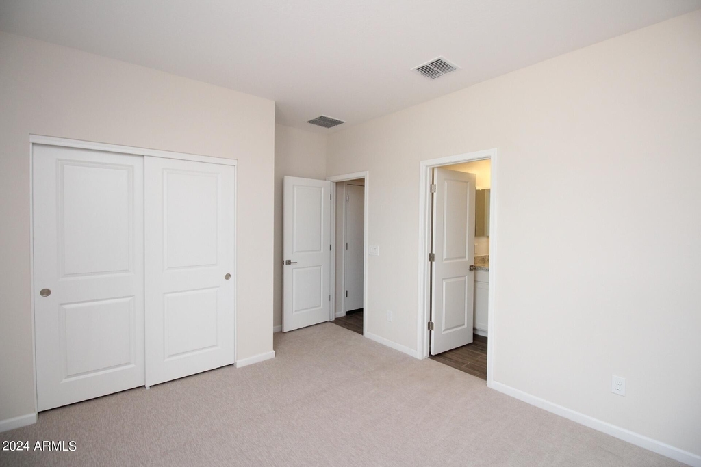 2025 E Piedmont Place - Photo 9