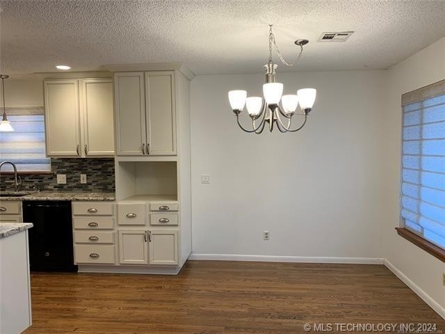 1709 N Desert Palm Avenue - Photo 2