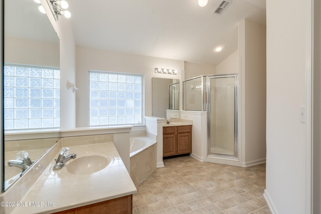 12387 Arrowleaf Lane - Photo 8