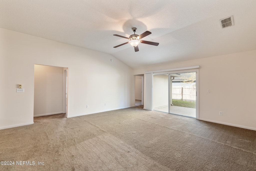 12387 Arrowleaf Lane - Photo 4