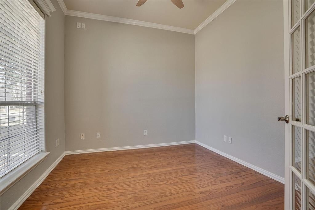 5605 Longhorn Drive - Photo 5