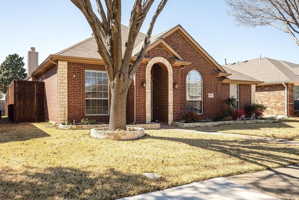 5605 Longhorn Drive - Photo 1