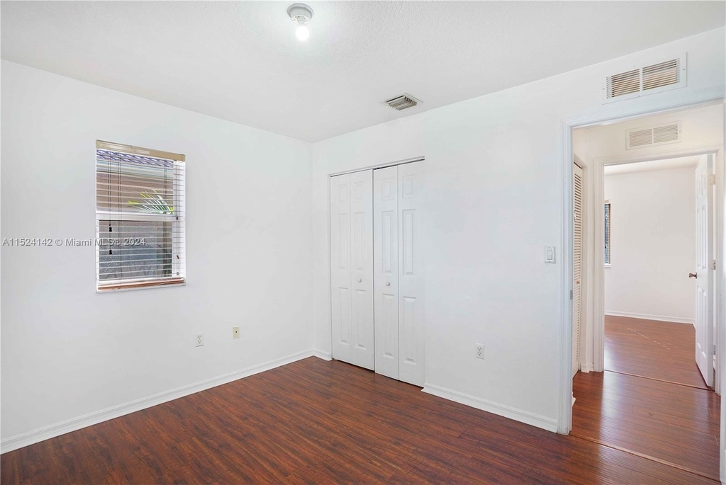 8882 Sw 208th Ter - Photo 24