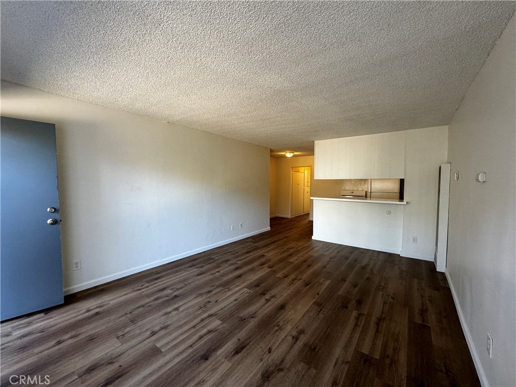 3920 Marathon Street - Photo 2