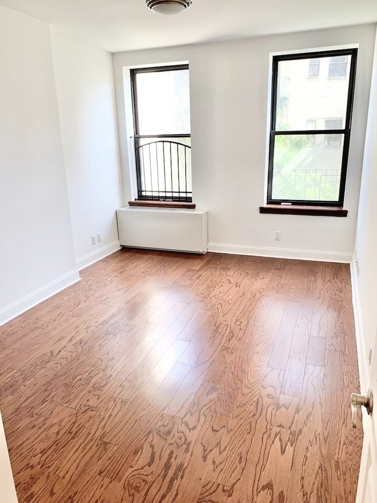 427 East 80th Street - Photo 3