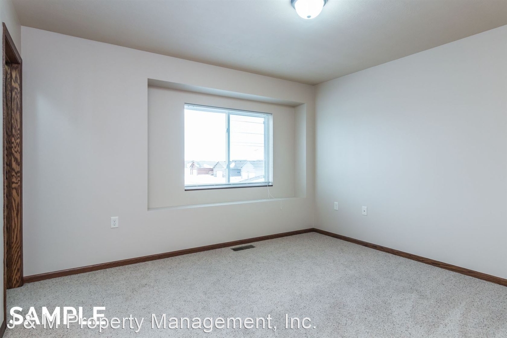 7601 W Snapdragon St - Photo 16