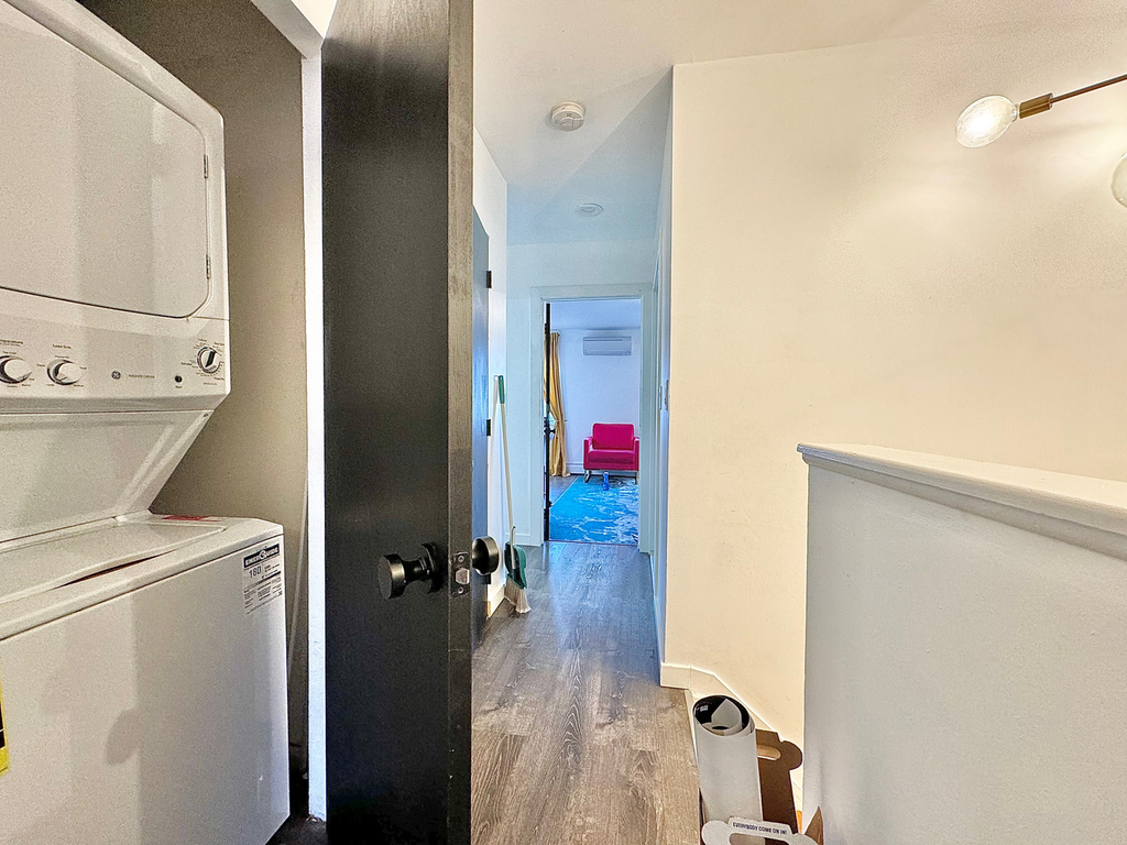 462 Howard Avenue - Photo 14