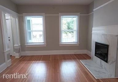 1609 Se 12th Ave - Photo 2